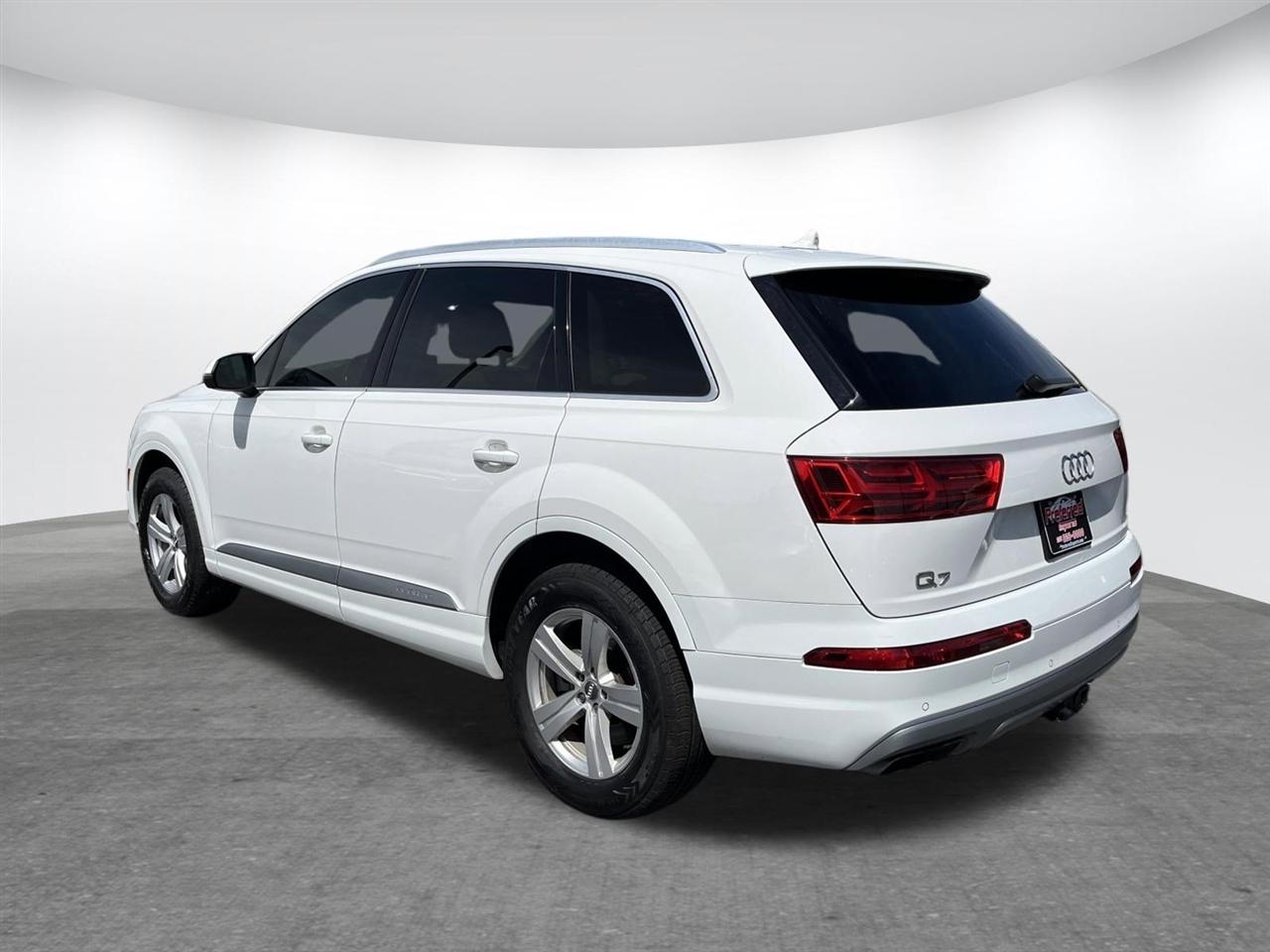 Audi Q7  2019