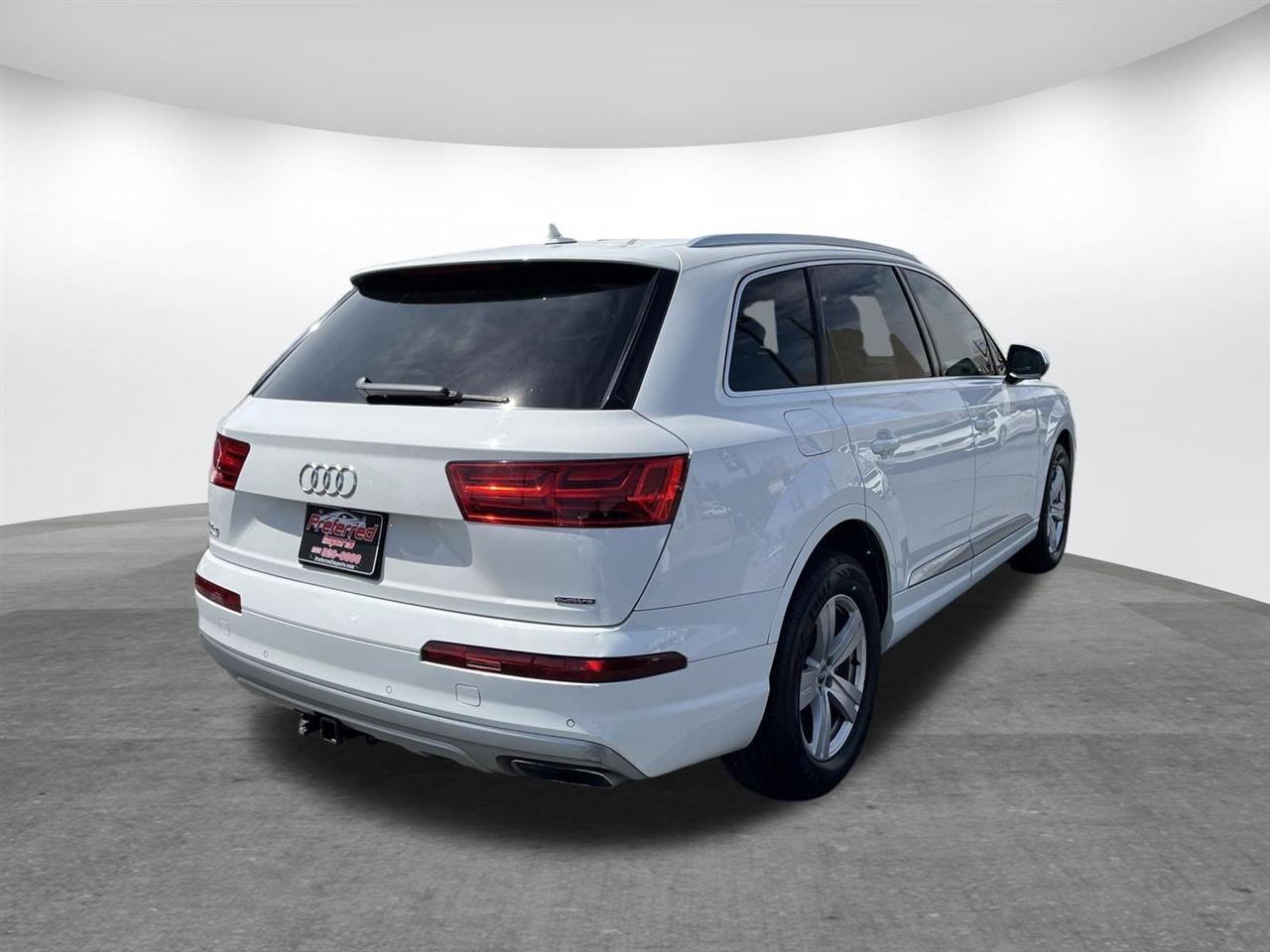 Audi Q7  2019