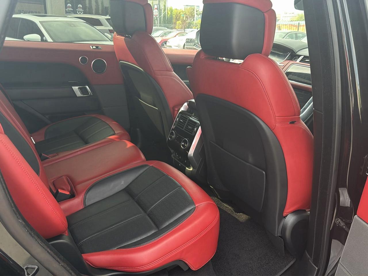Land Rover Range Rover Sport  2019