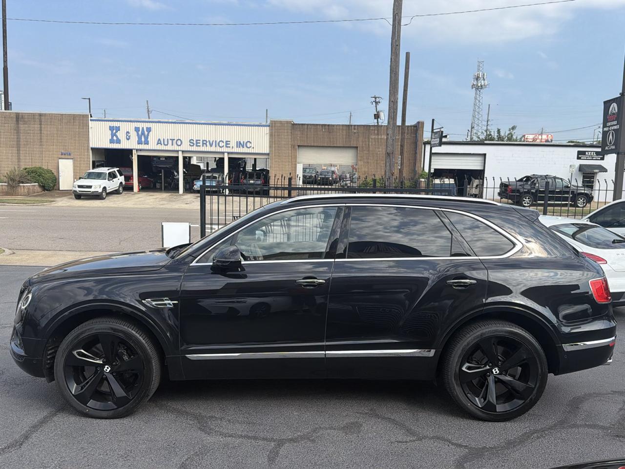 Bentley Bentayga  2017