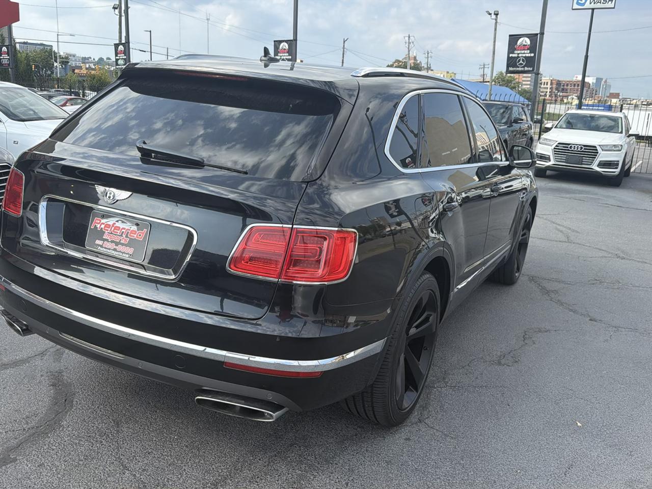 Bentley Bentayga  2017