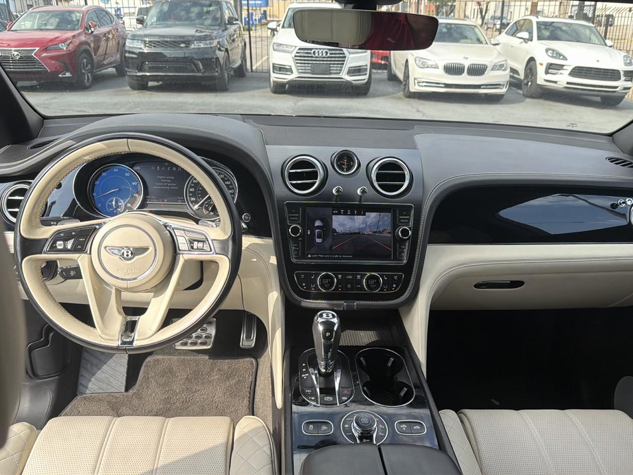 Bentley Bentayga  2017