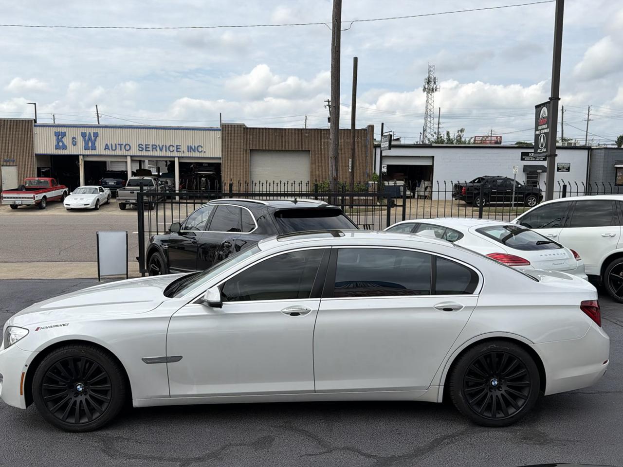 BMW 7 Series  2013