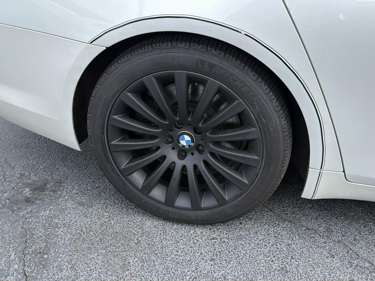 BMW 7 Series  2013