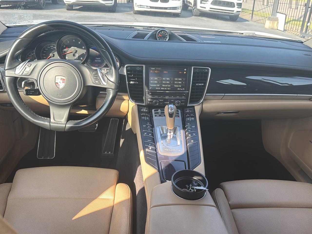 Porsche Panamera Base 2016