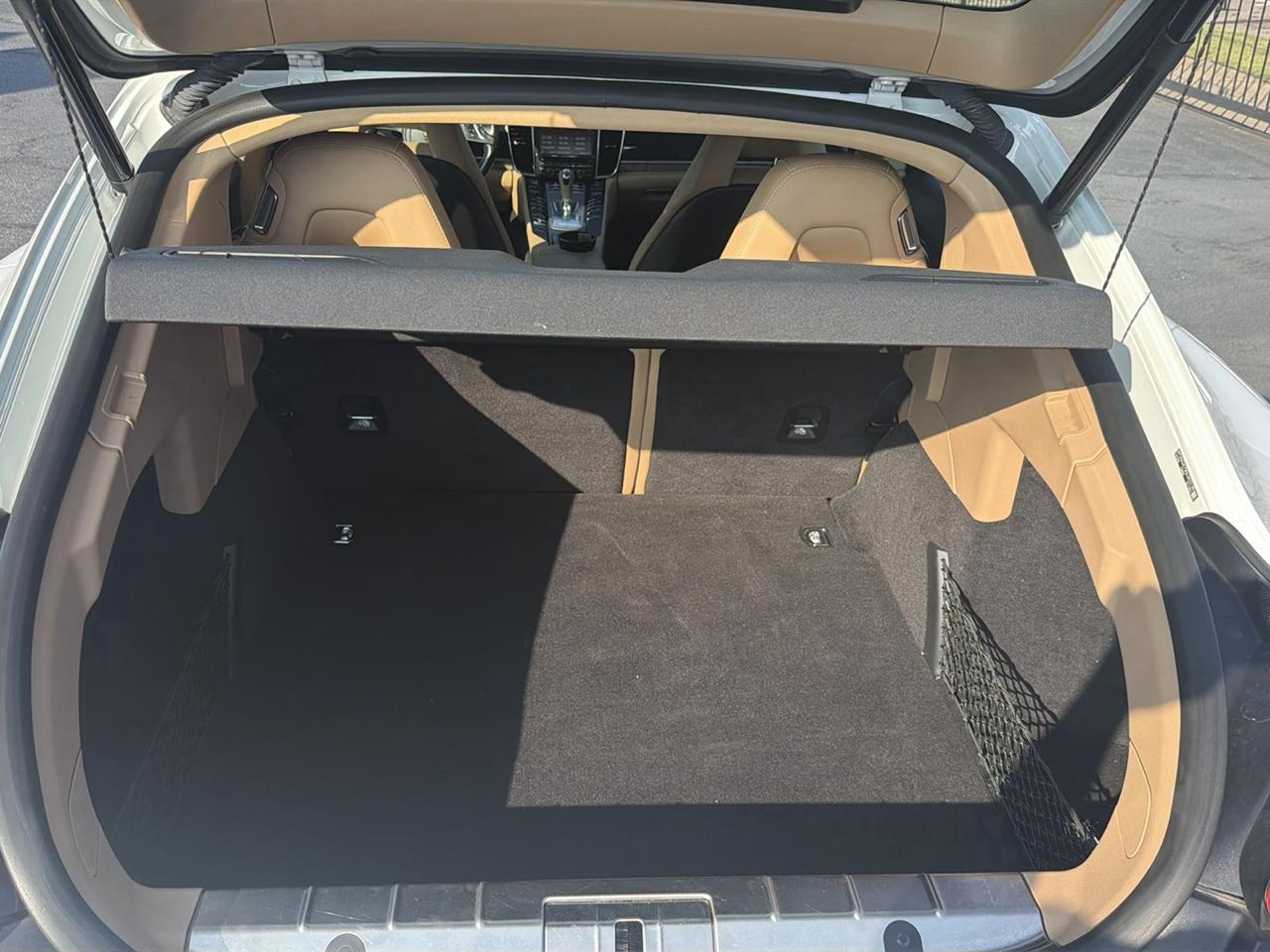 Porsche Panamera Base 2016