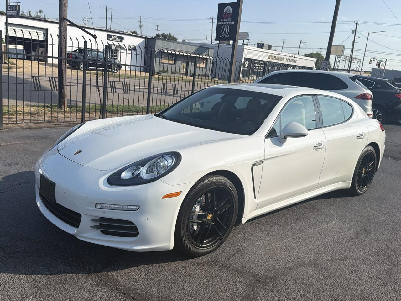 Porsche Panamera Base 2016