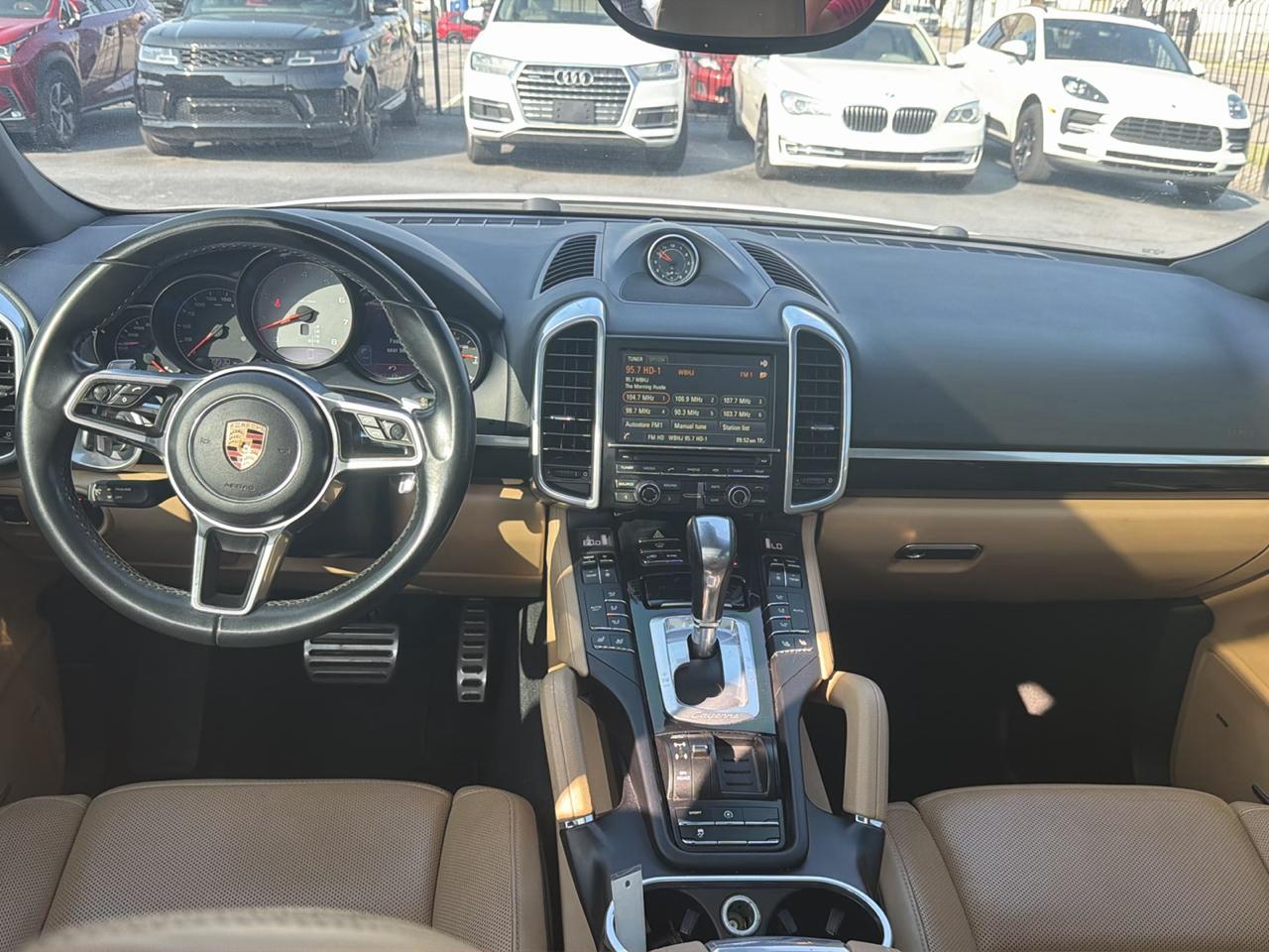 Porsche Cayenne  2016