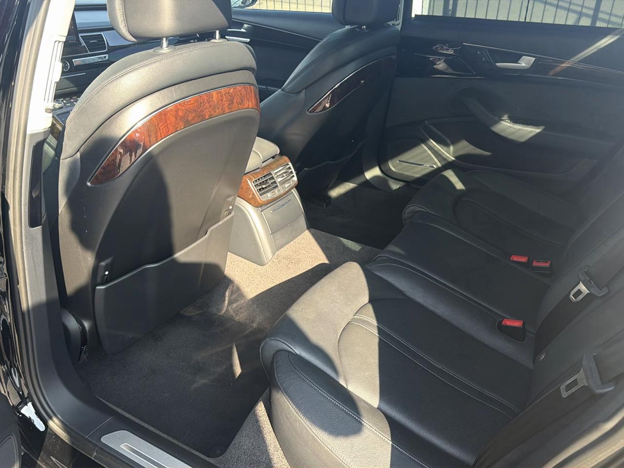 Audi A8 L  2018