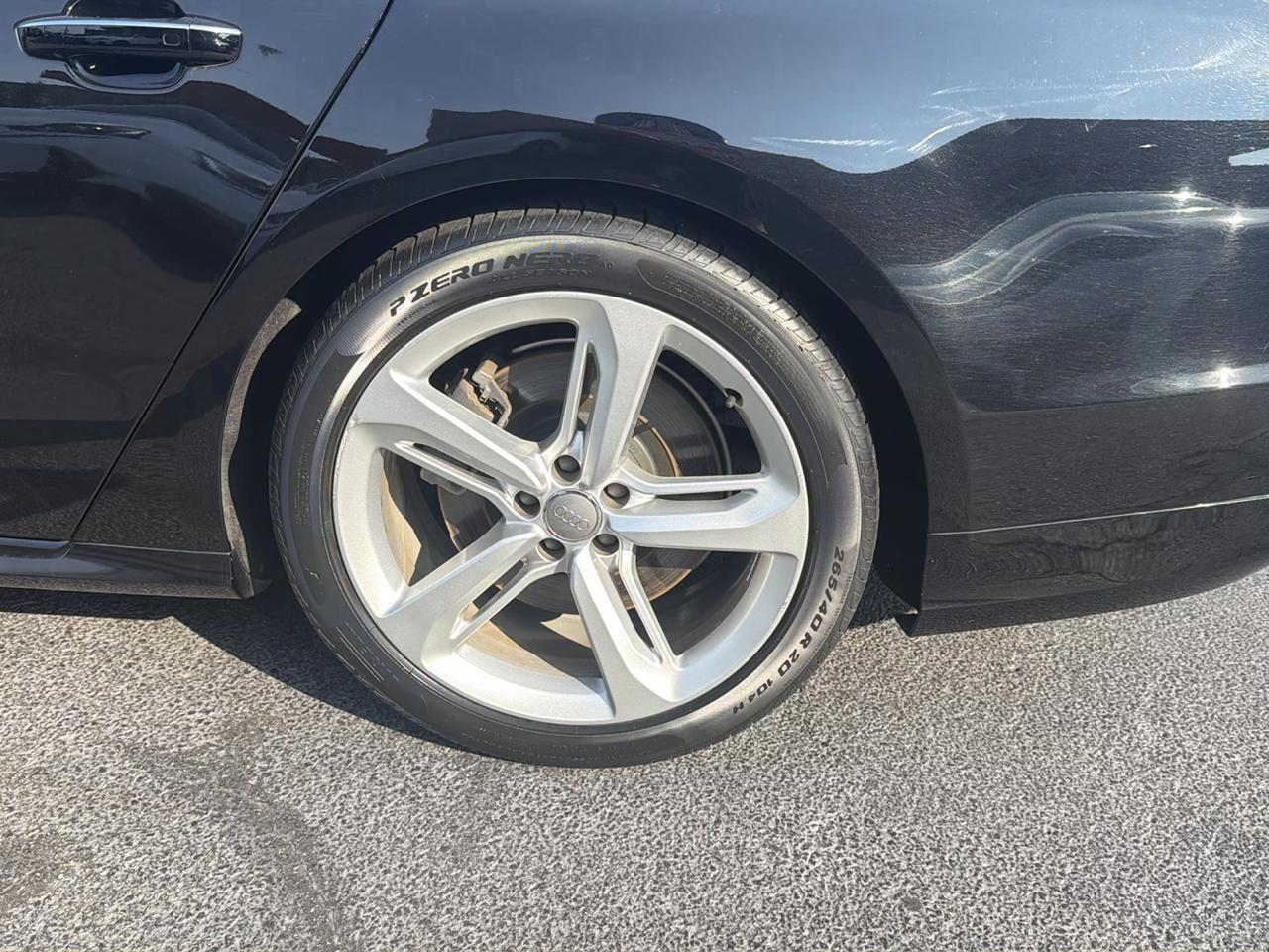 Audi A8 L  2018