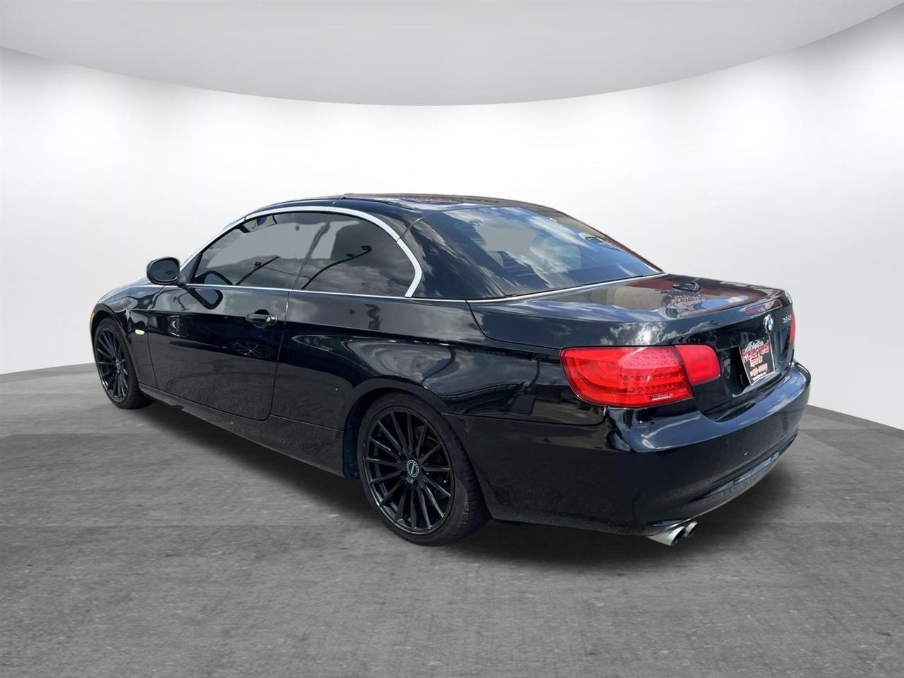 BMW 3 Series  2013
