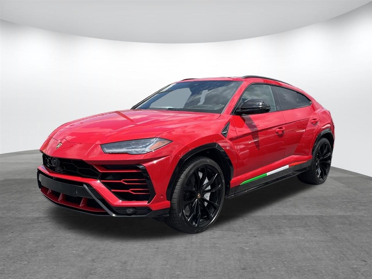 Lamborghini Urus  2020