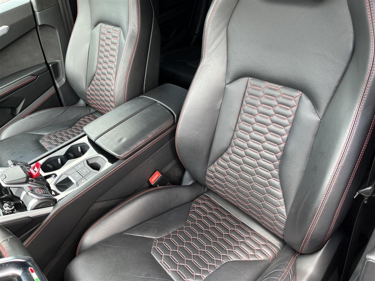 Lamborghini Urus  2020