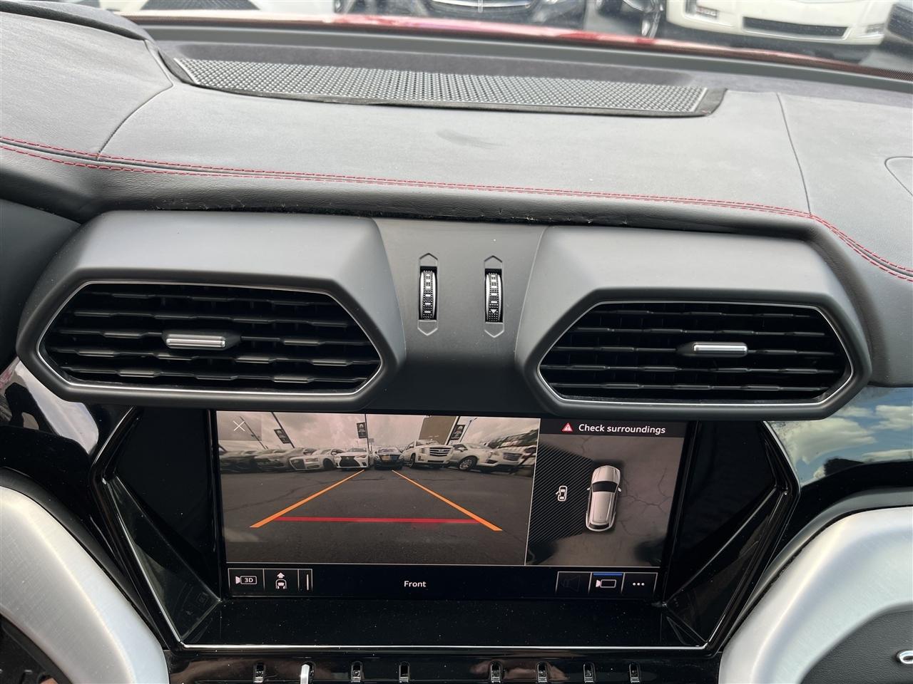 Lamborghini Urus  2020