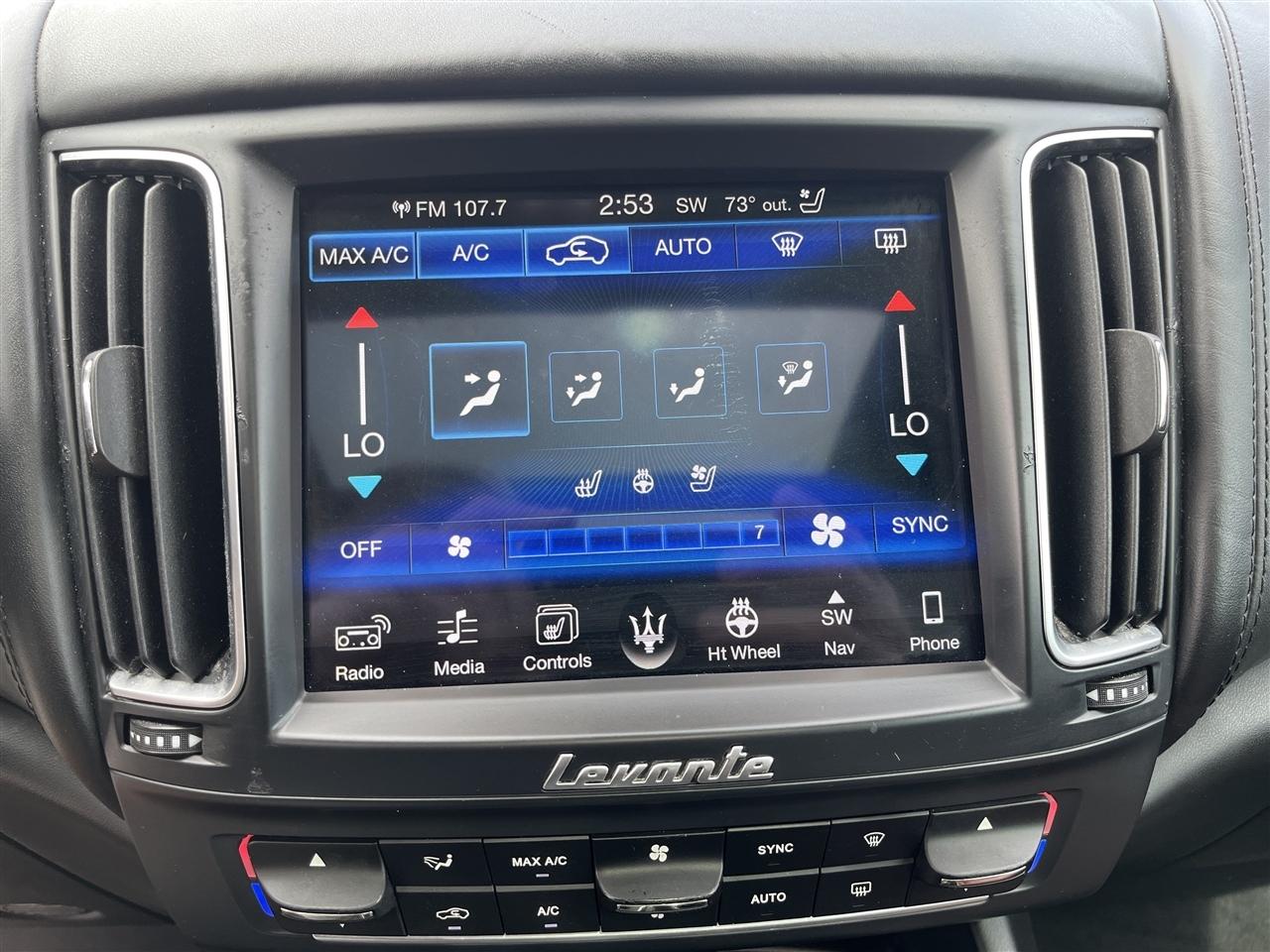 Maserati Levante  2017