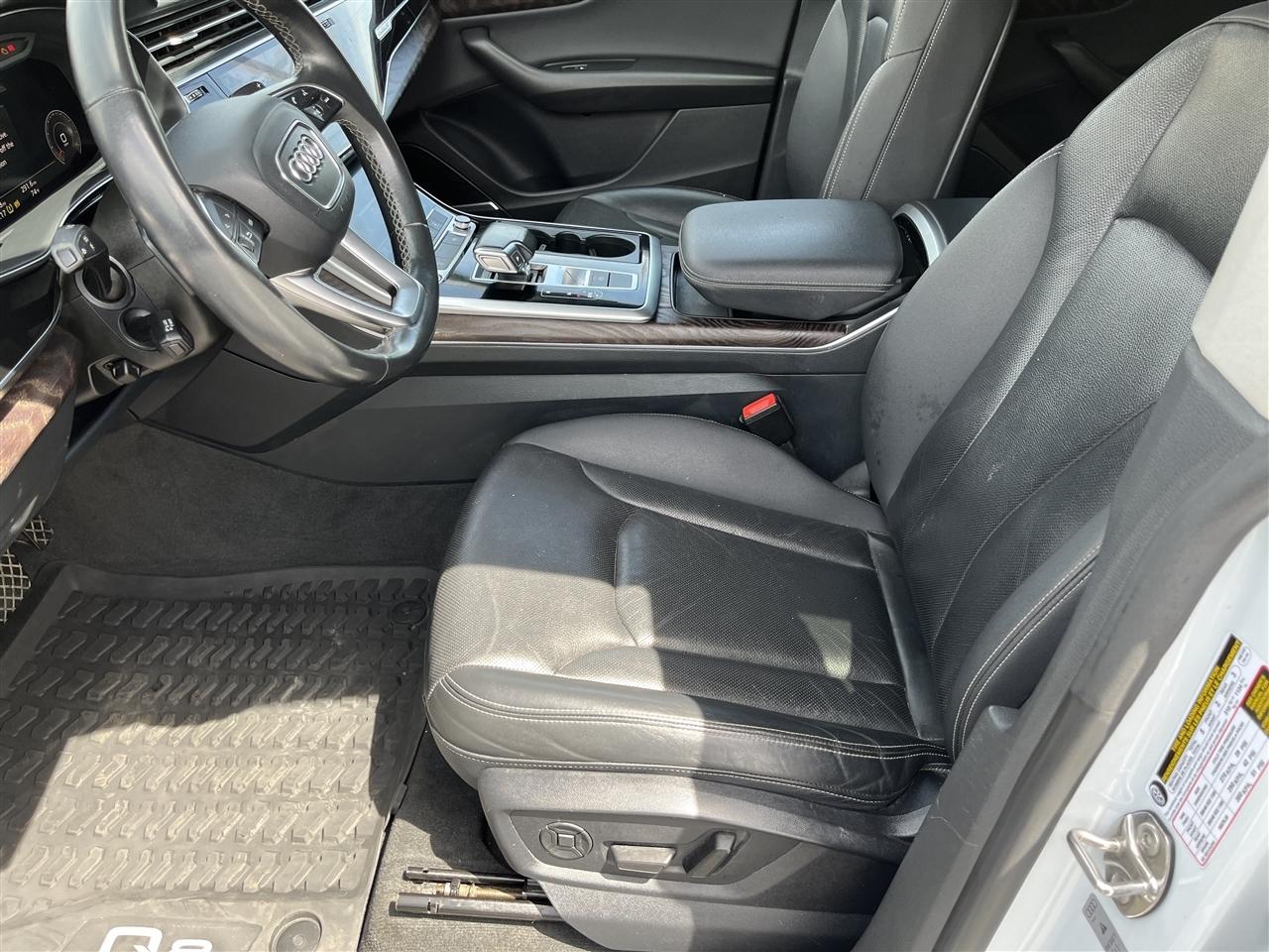 Audi Q8  2021