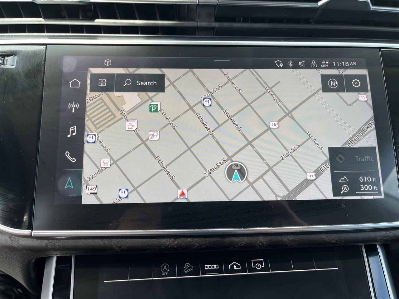 Audi Q8  2021