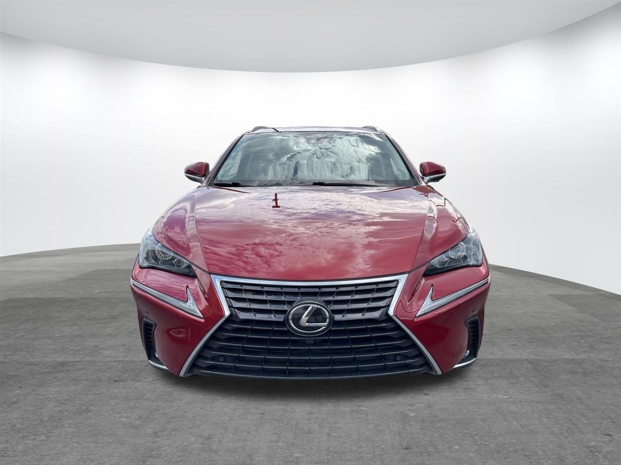 Lexus NX  2018