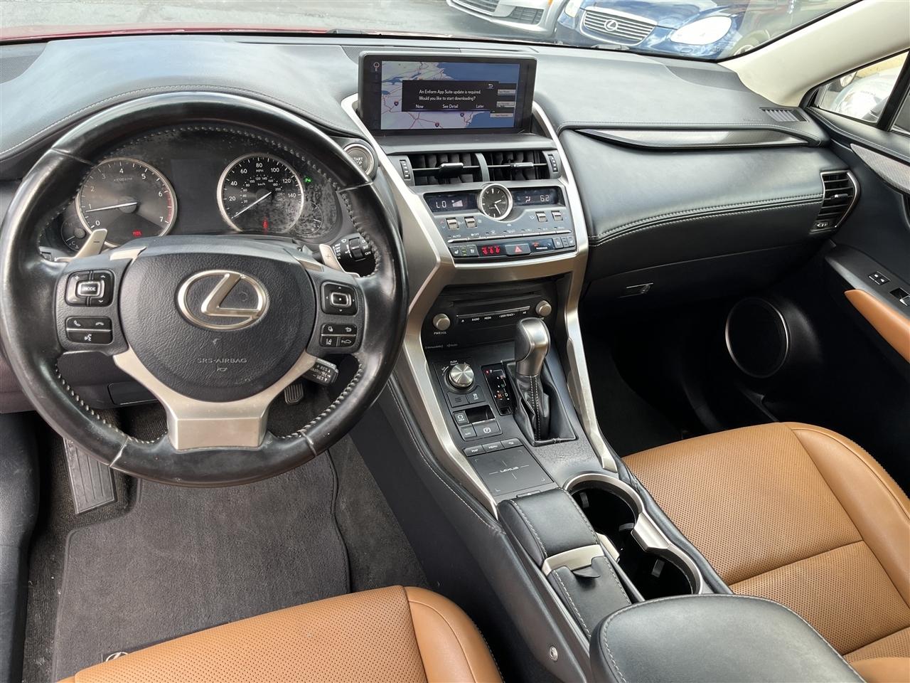 Lexus NX  2018