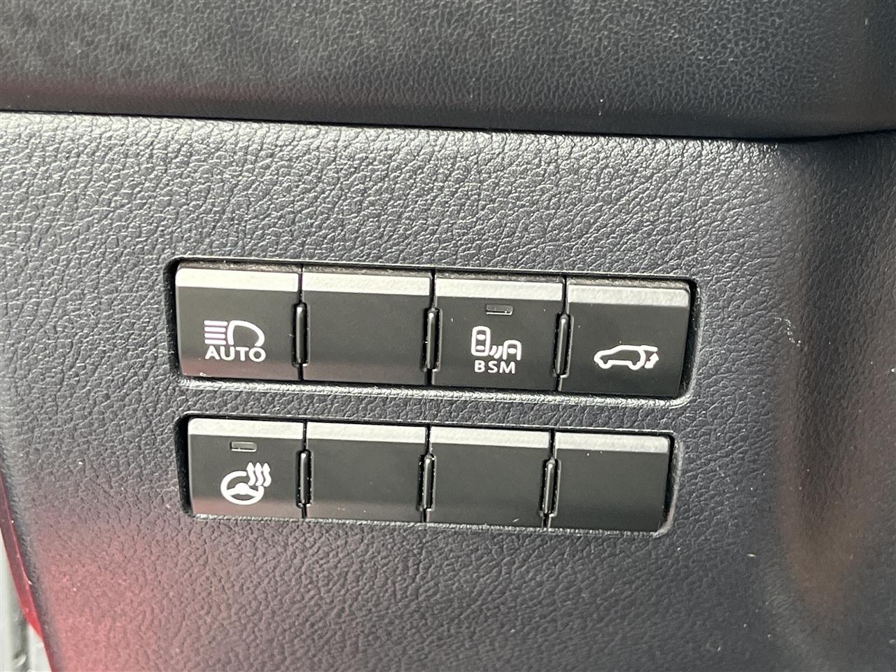 Lexus NX  2018