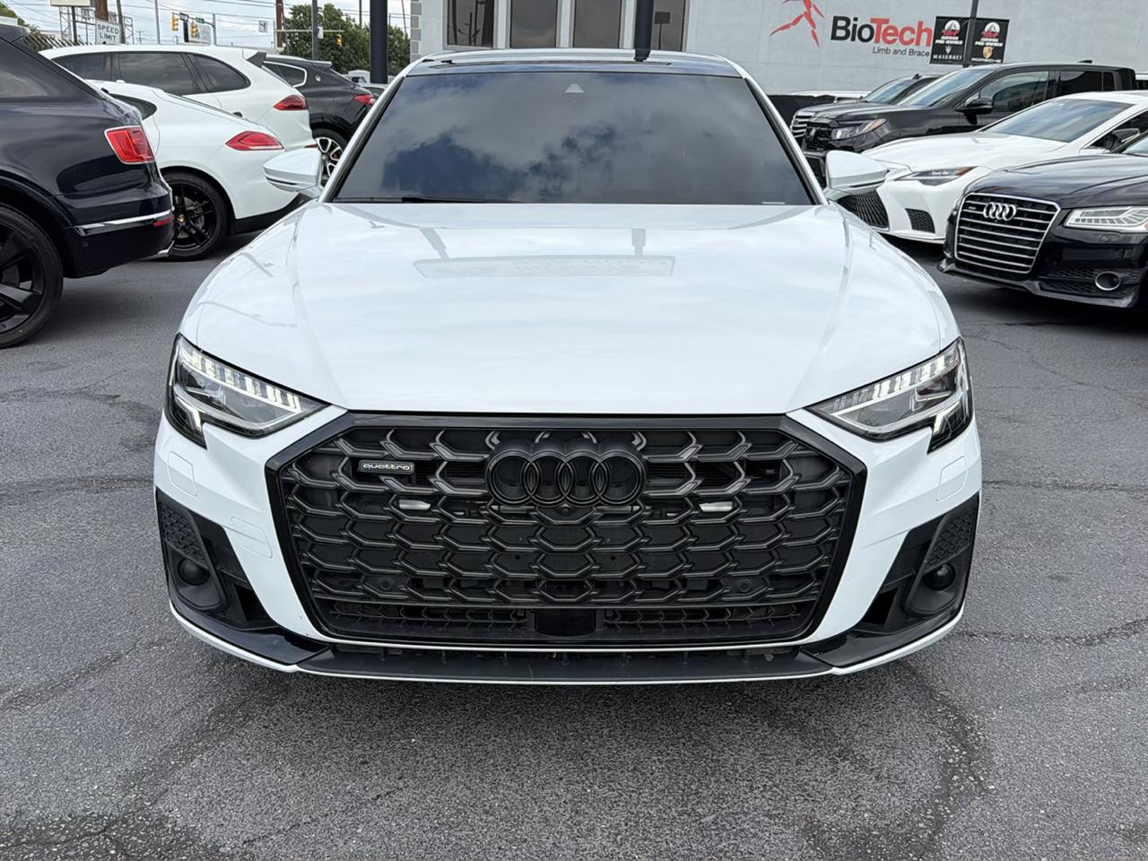 Audi A8  2025