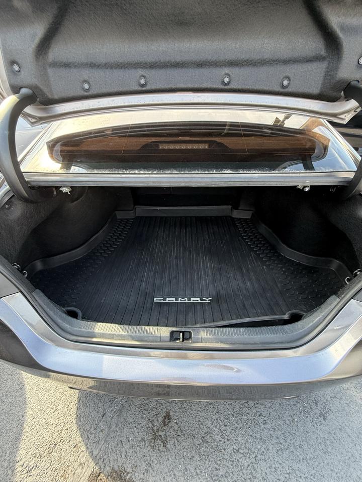 Toyota Camry  2023