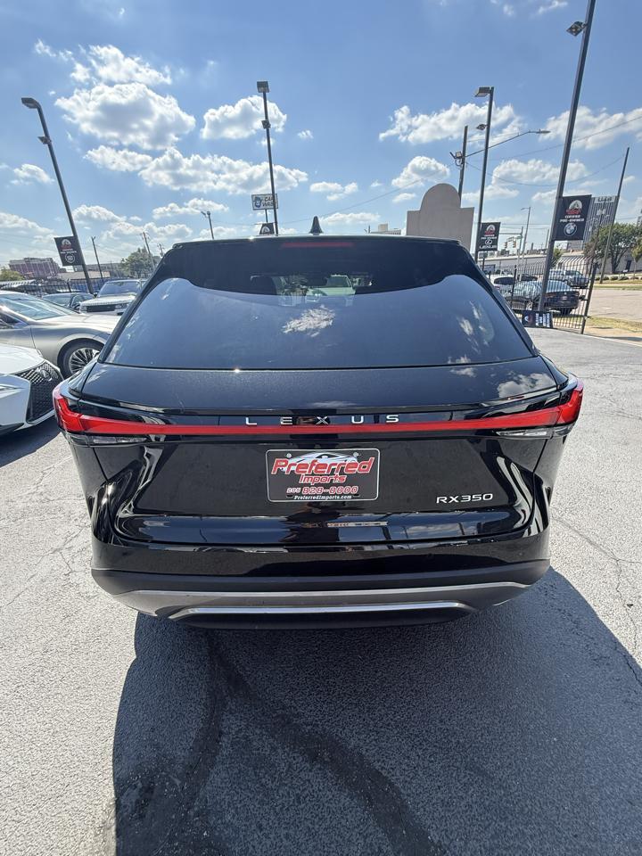 Lexus RX  2025