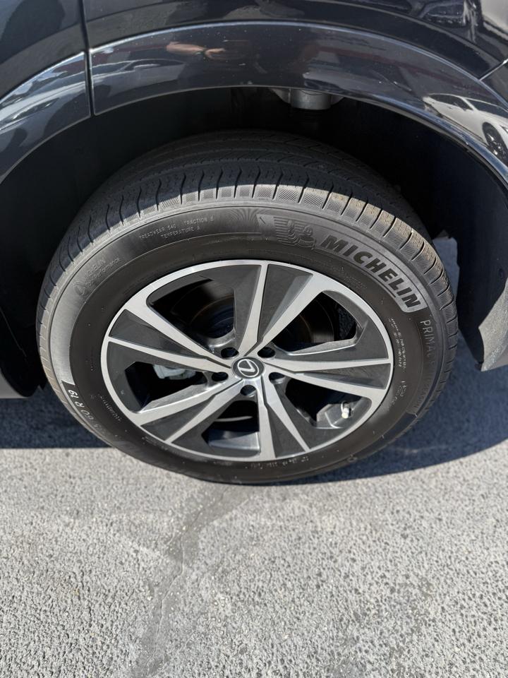 Lexus RX  2025