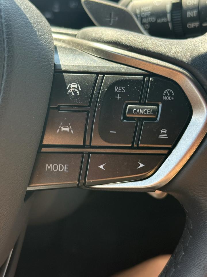 Lexus RX  2025