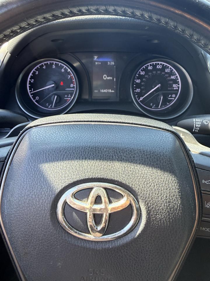 Toyota Camry SE 2021