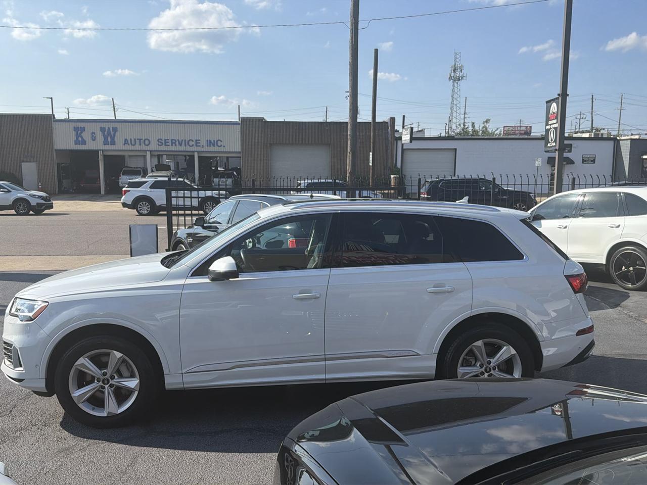 Audi Q7  2023