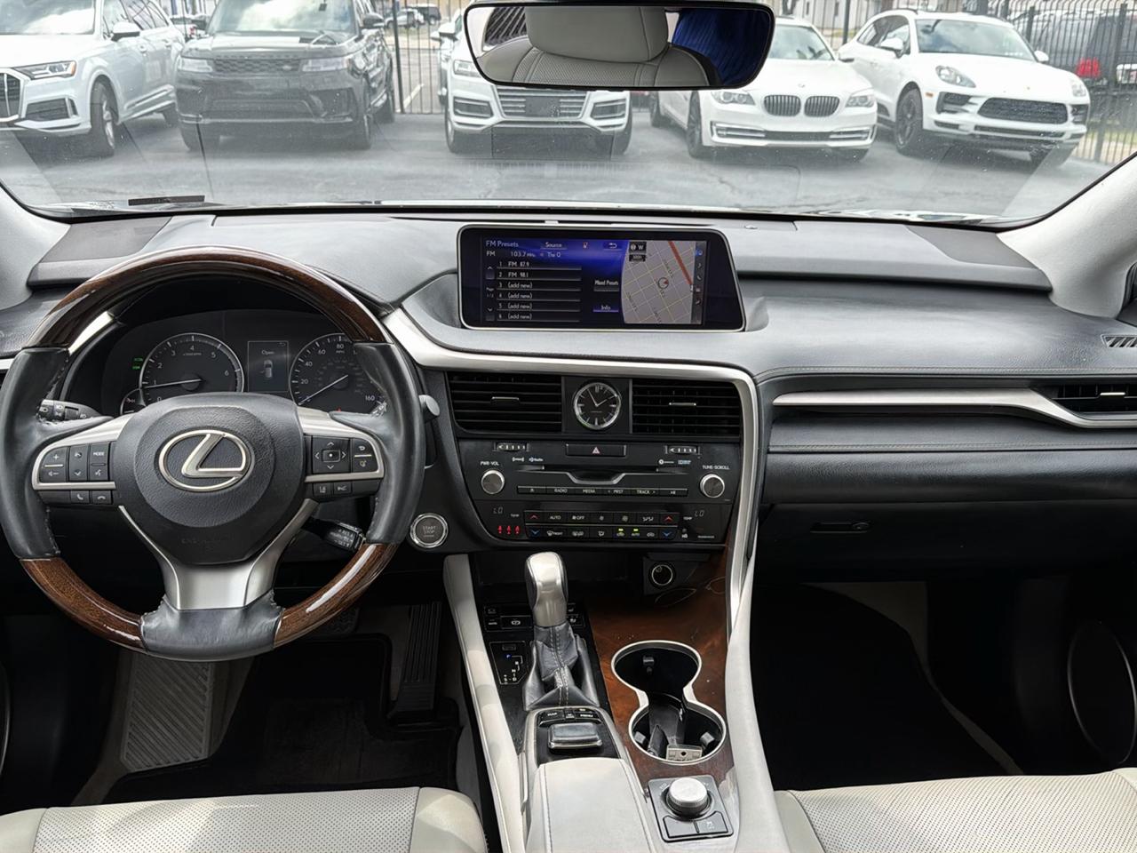 Lexus RX  2017