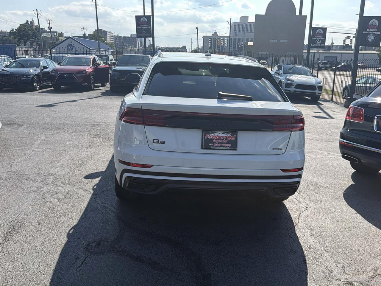 Audi Q8  2023