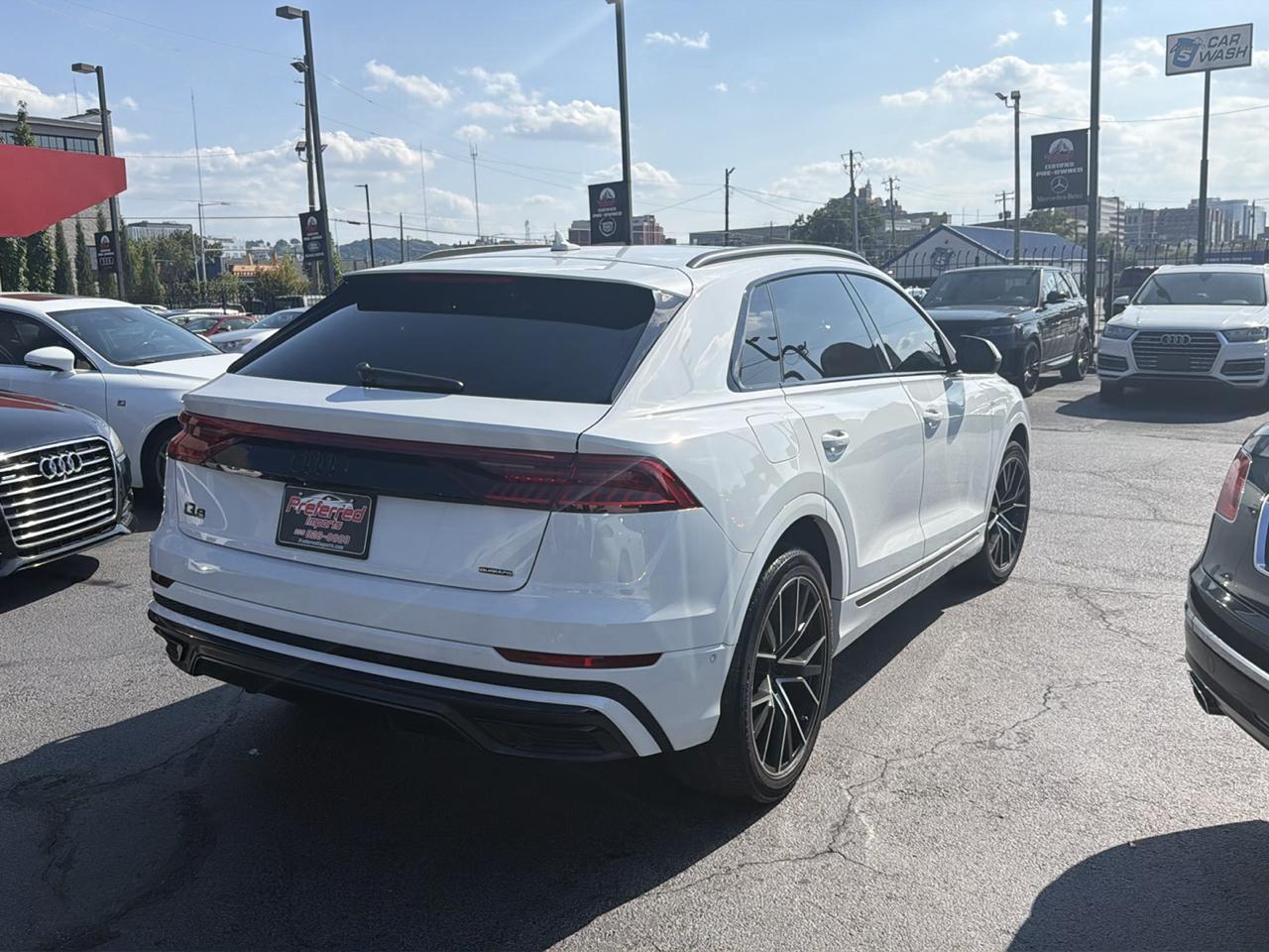 Audi Q8  2023