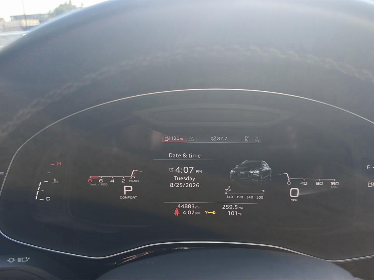 Audi Q8  2023