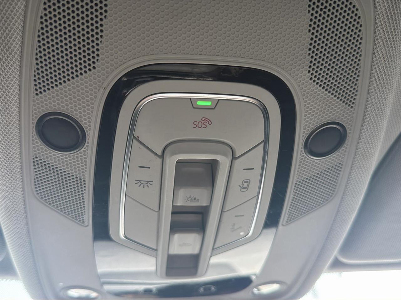 Audi Q8  2023