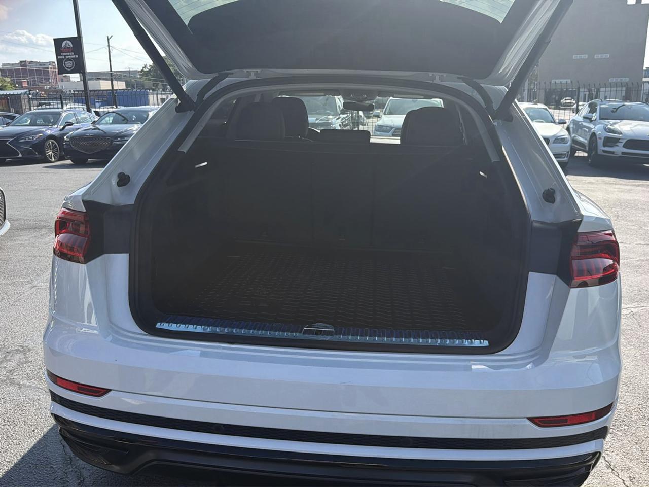 Audi Q8  2023