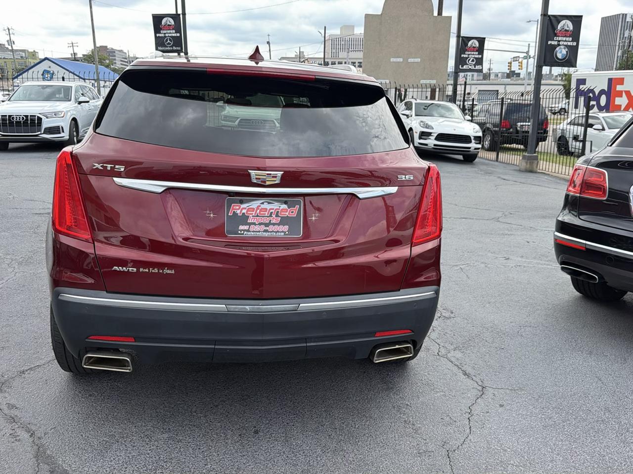 Cadillac XT5  2018