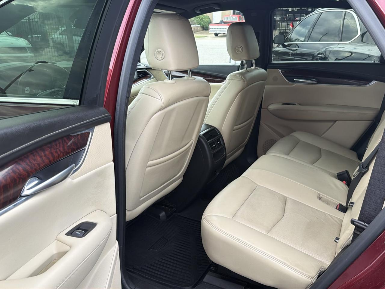 Cadillac XT5  2018