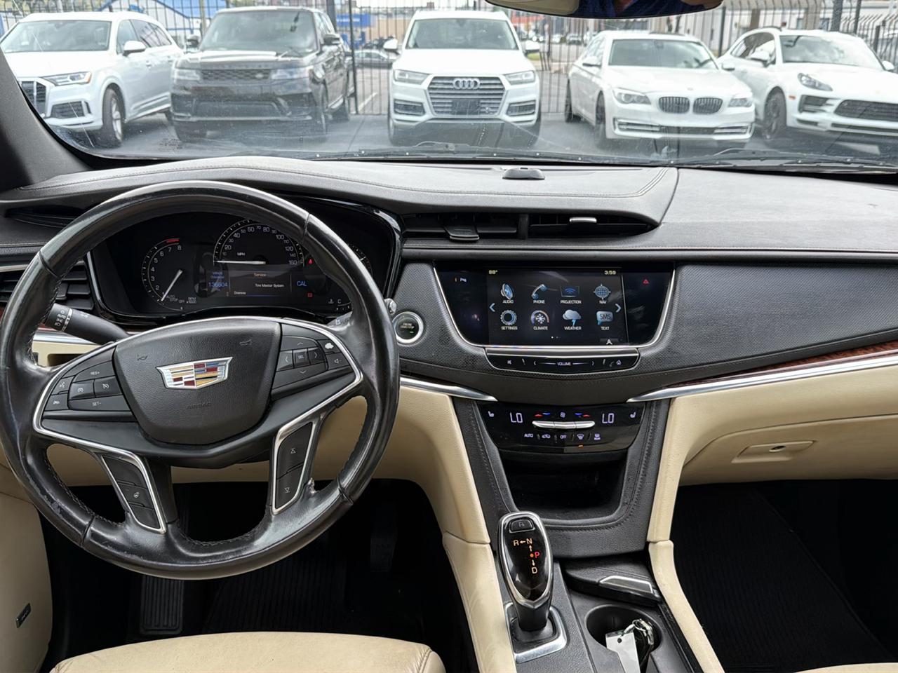 Cadillac XT5  2018