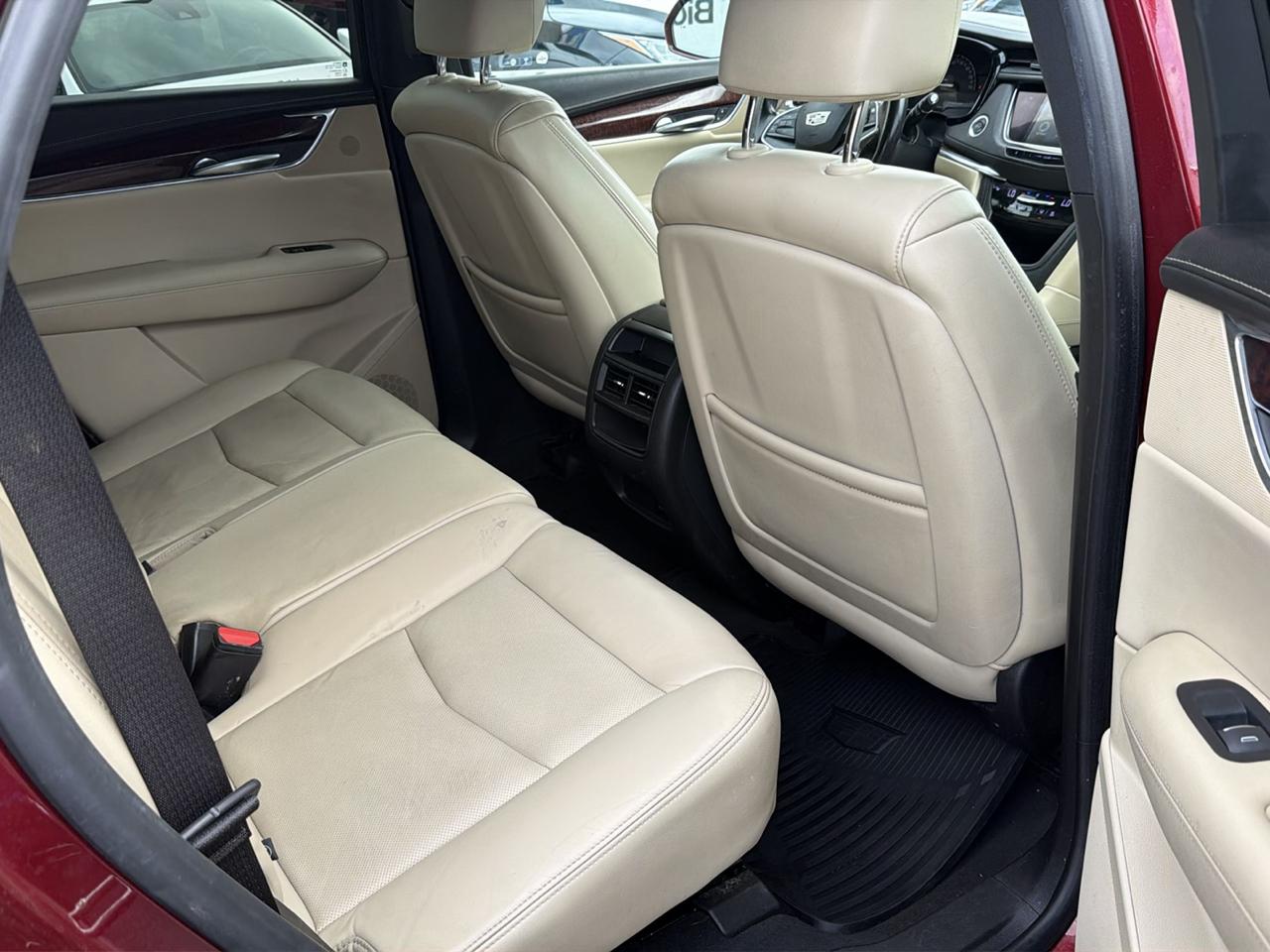 Cadillac XT5  2018