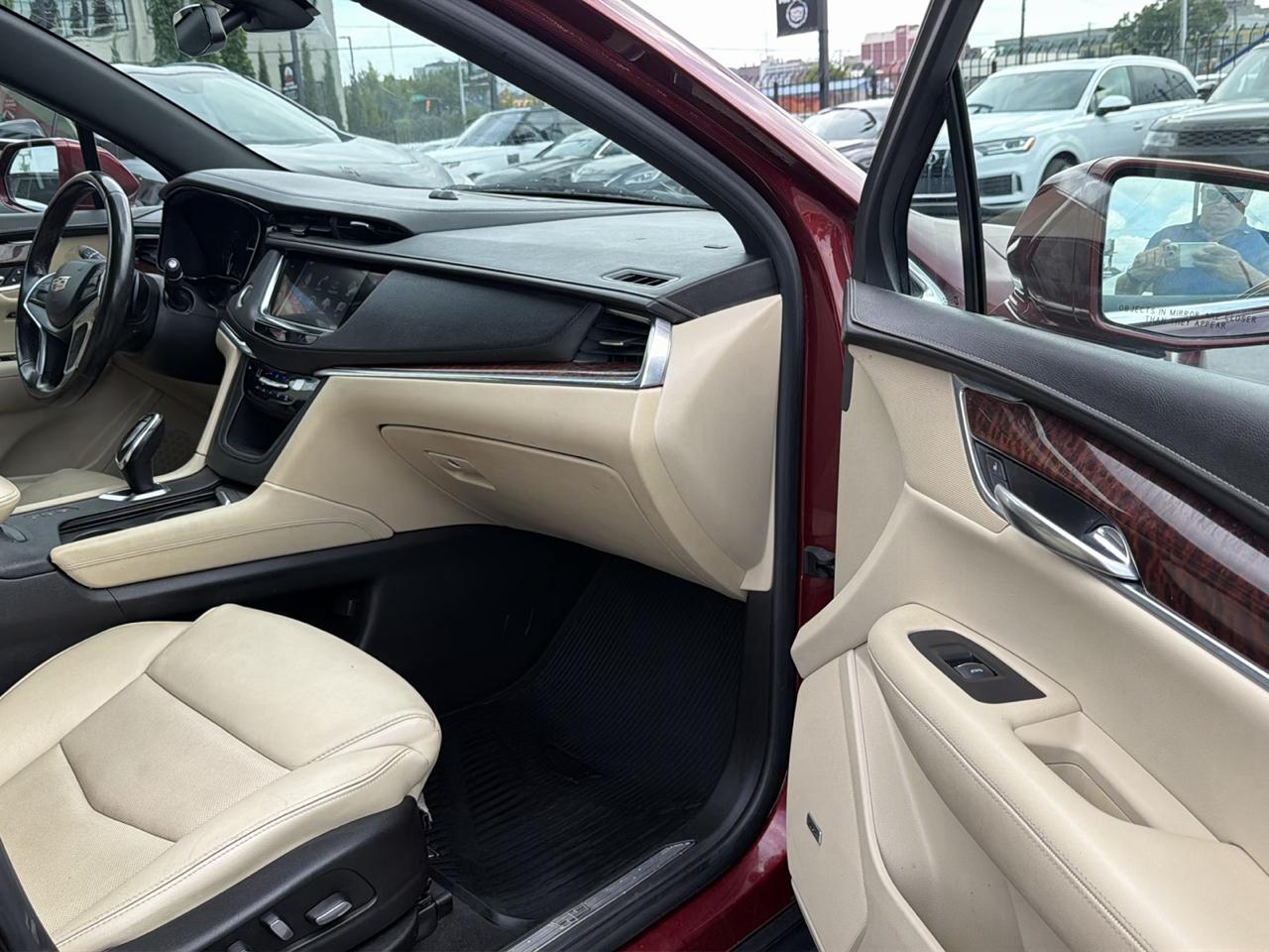 Cadillac XT5  2018