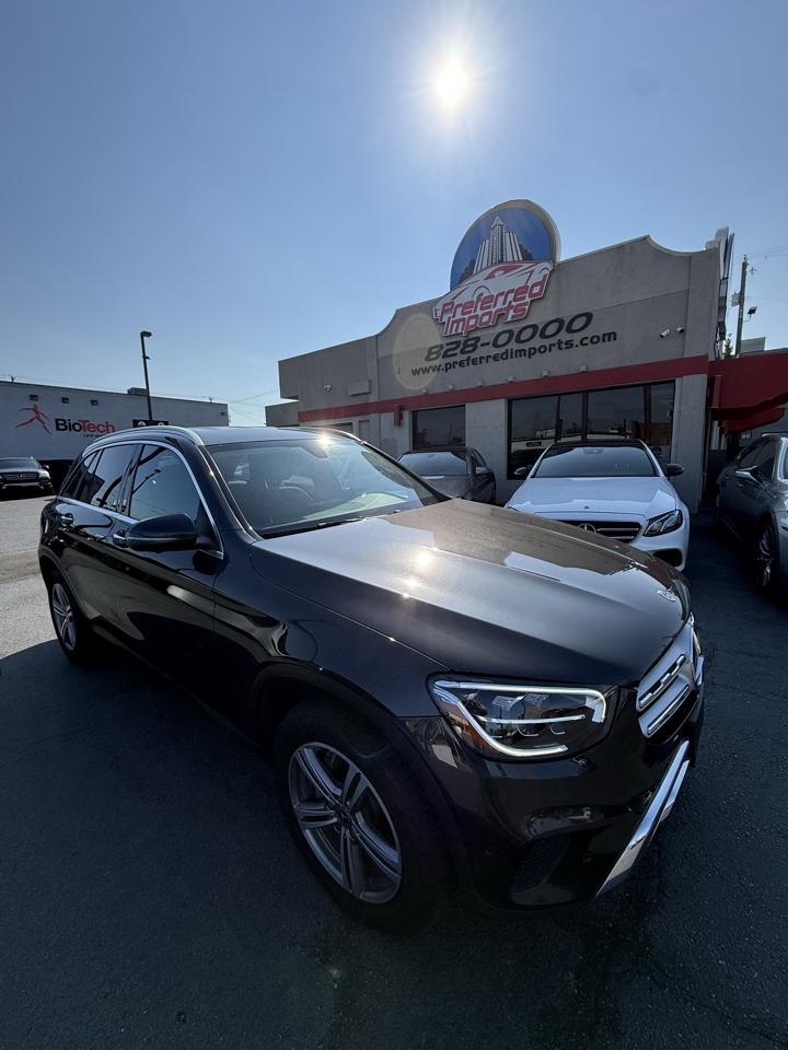 Mercedes-Benz GLC  2021