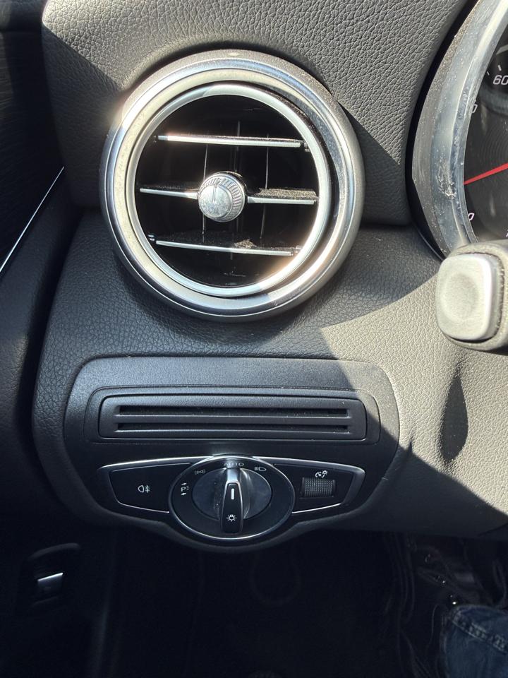 Mercedes-Benz GLC  2021