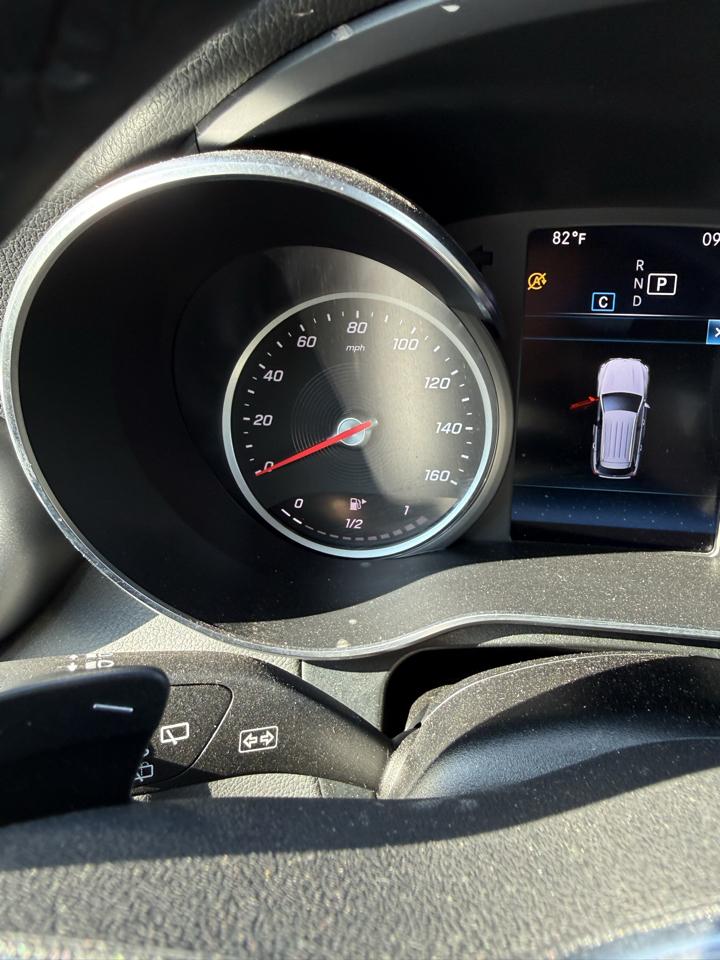 Mercedes-Benz GLC  2021