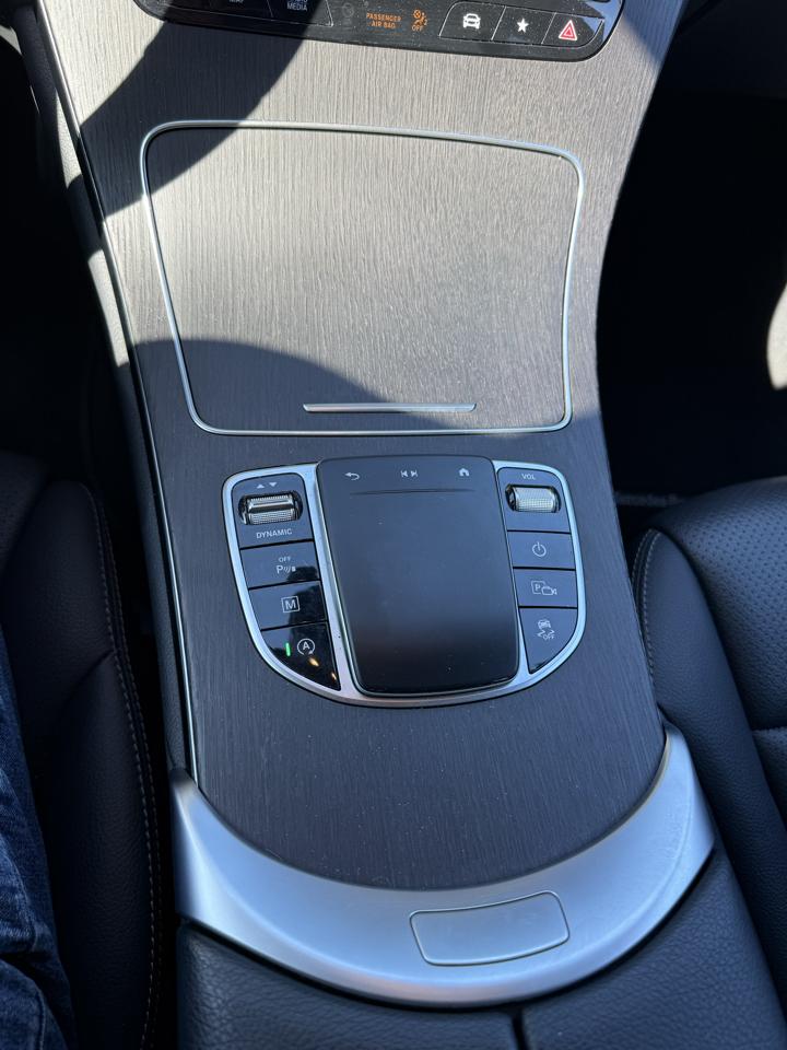 Mercedes-Benz GLC  2021