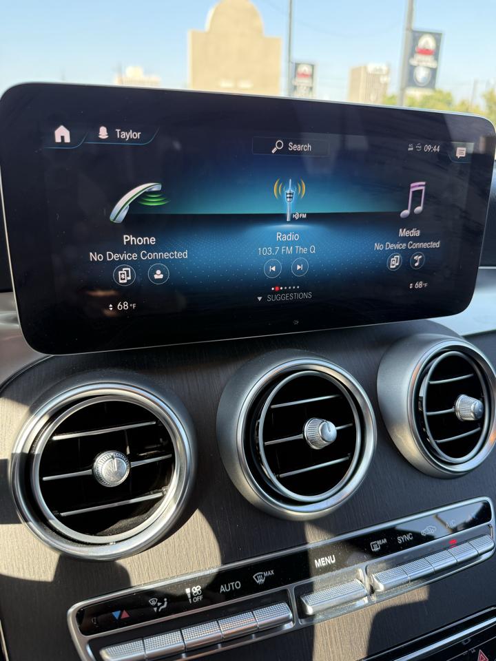 Mercedes-Benz GLC  2021