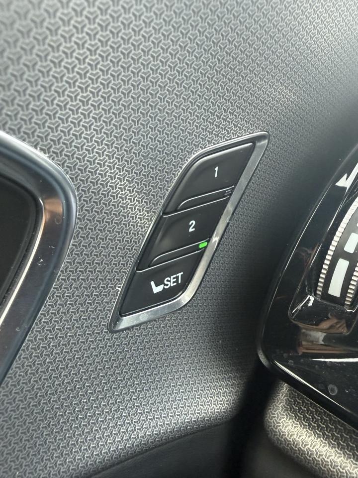 Acura RDX  2023