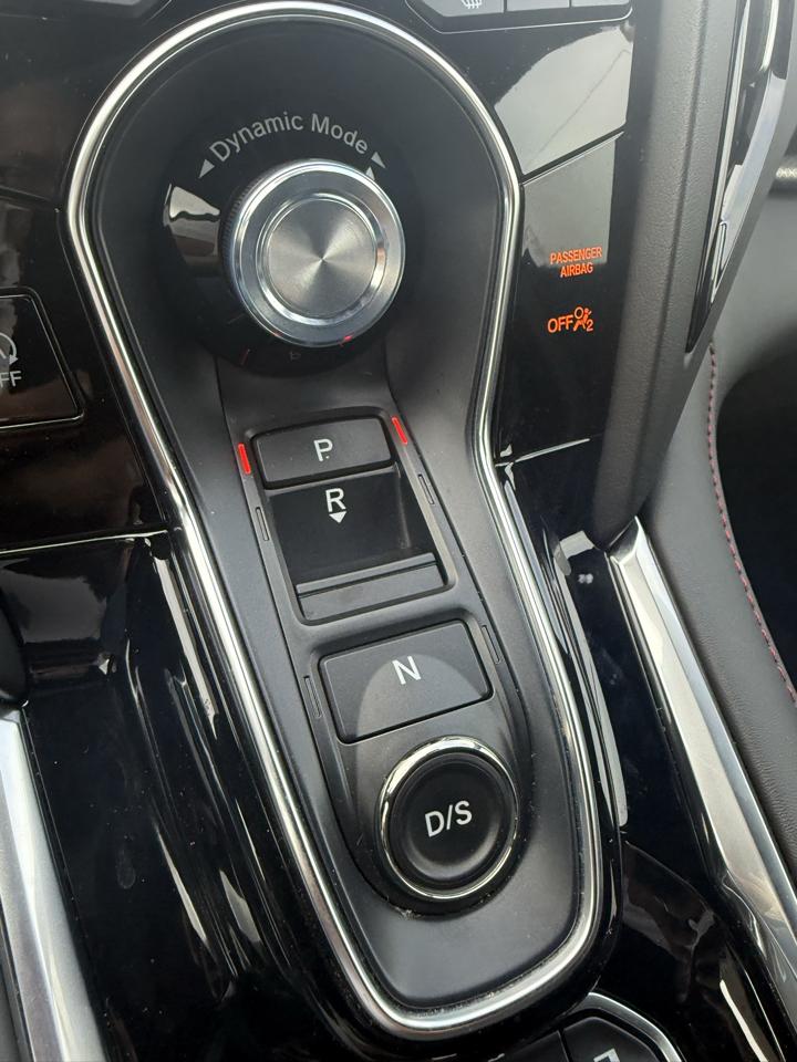 Acura RDX  2023