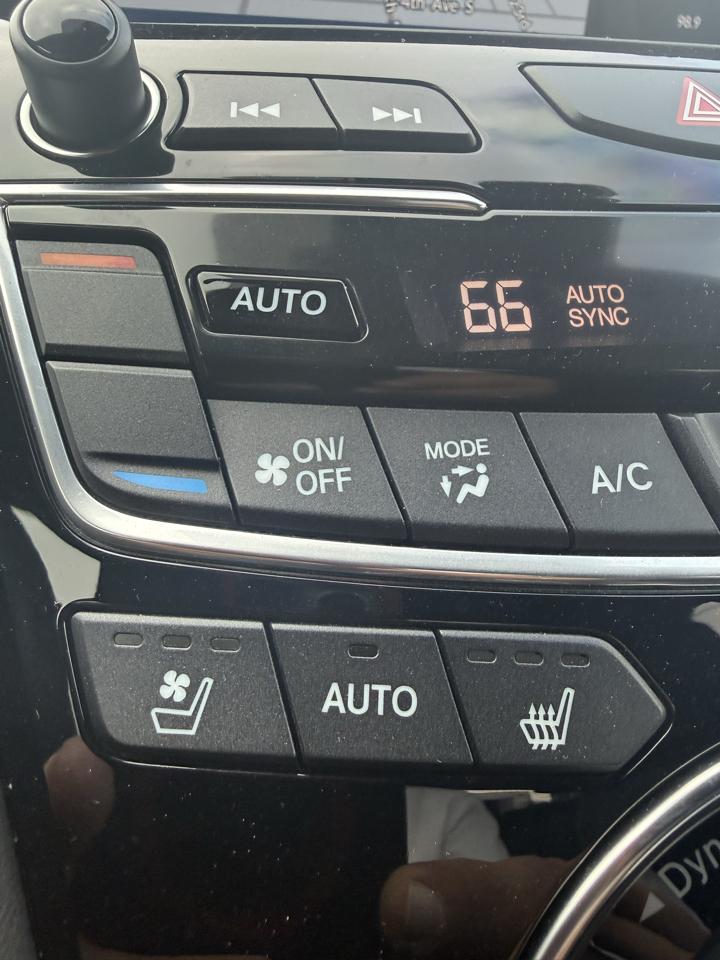 Acura RDX  2023